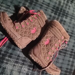 U.S. Polo Assn. Quilted Kids Winter Boots in Brown with Pink Accents